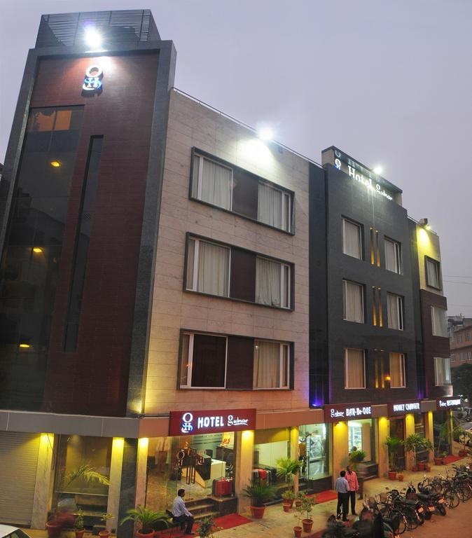 Hotel Gulnar Yeni Delhi Dış mekan fotoğraf